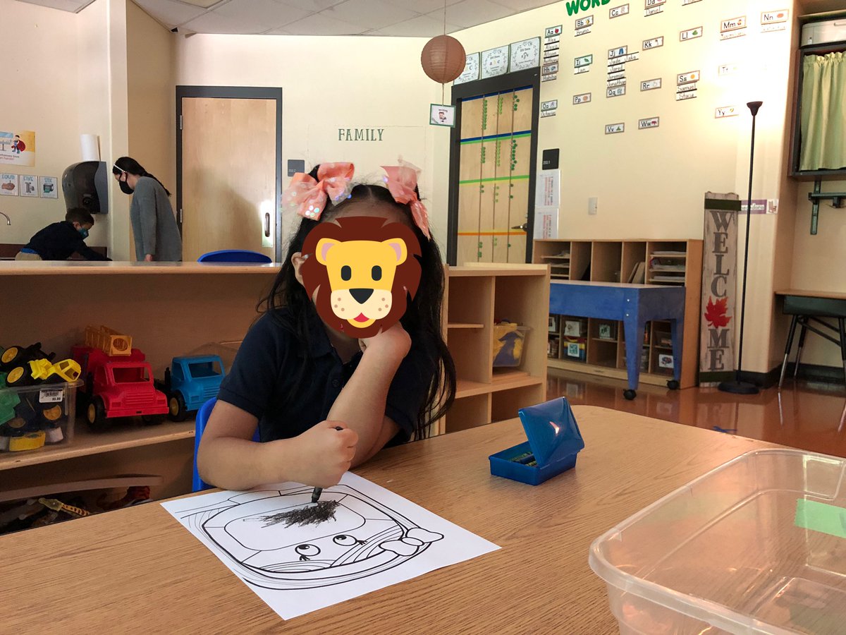 MsKeppler_LFE's tweet photo. It was exciting to see these happy, masked faces in our #GaPreK classroom this morning! We were so proud to watch them apply some of our virtual classroom procedures to our physical classroom.
@LFLions #FCSPreK https://t.co/UG37NRiUbg