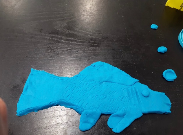 DanHoltsman's tweet photo. Thanks @burgessdave for the inspiration on this one! When you stick a can of play dough in front of a bunch of high school students, you get some weird looks...But this was a great way to learn about my students! https://t.co/RRCitqKe1v