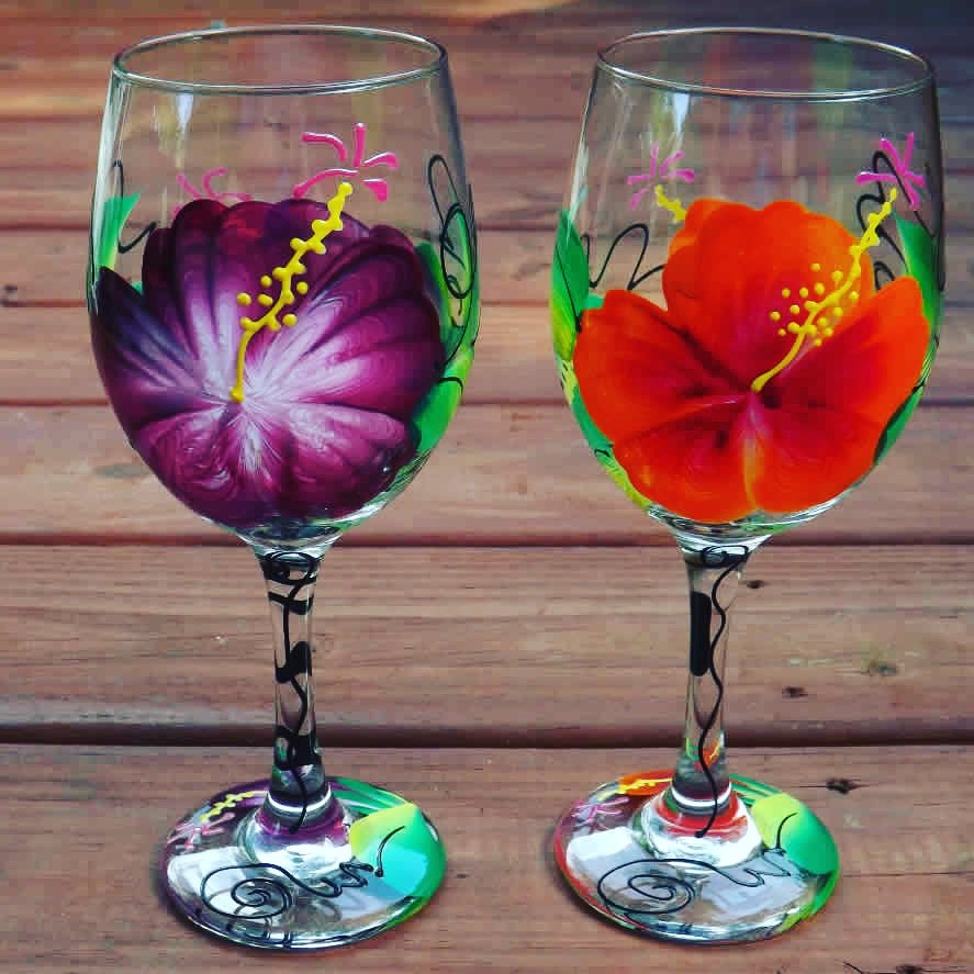 DrawlishArt's tweet photo. 🍸Which one do you like the most?🎨
#drawlish #paintpens #glassdesigns #glass #photography #photo #acrylicpaintpens #cups #cupdesigns #ceramic #flowers #flowerdesigns #art #craft #pens #paintpens #artsupplies #acrylicpaintpens #ceramicdesigns #creativeideas #uniqueideas https://t.co/ehzolI2aJn