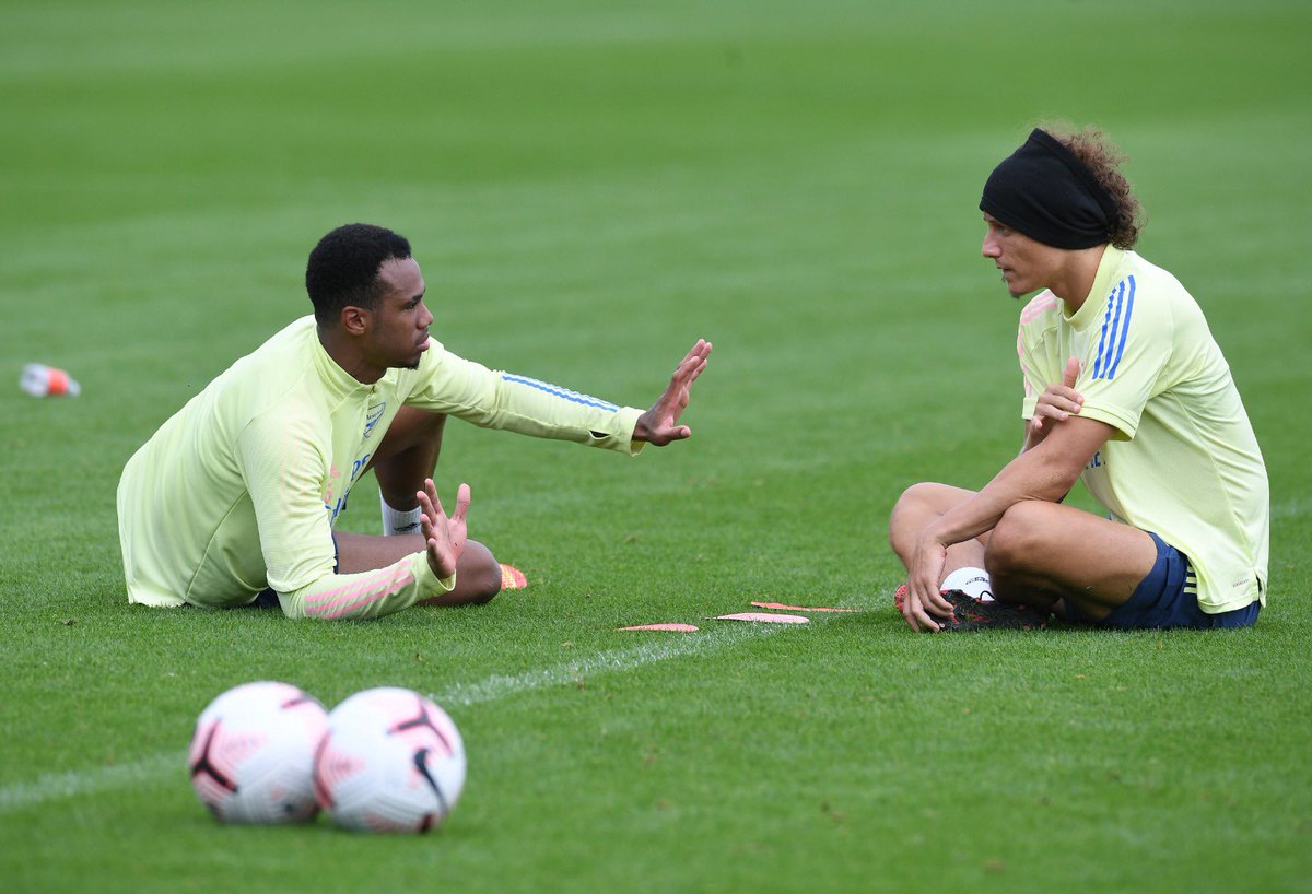 biel_m04's tweet image. Im learning everyday with him 🤜🏻🤛🏽 @DavidLuiz_4 🔴⚪️