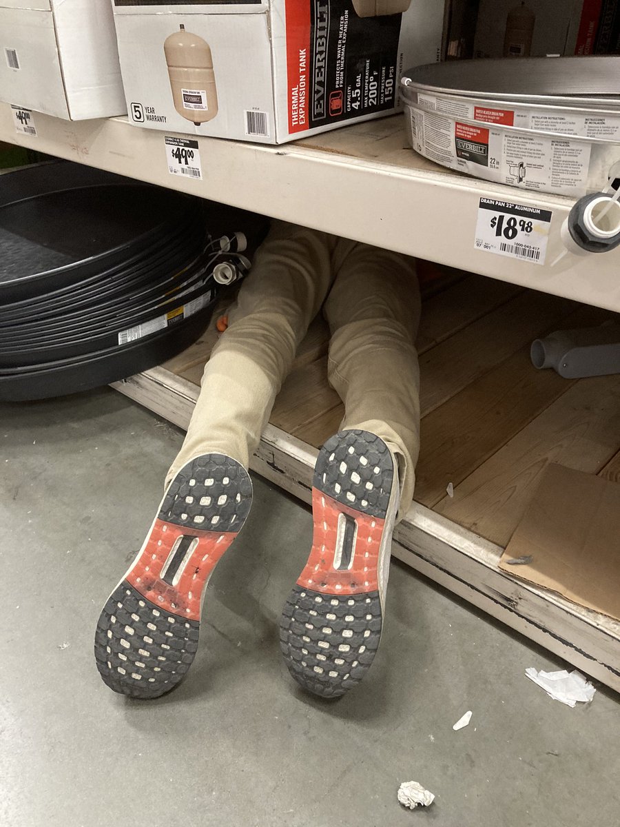 MollyTorgerson's tweet photo. Here in D27 weβve been busy getting ready for Inventory, including doing some rack diving! Great job and thank you to Viktor V and Clinton!
@hammertime4737 @RyanWoodTHD1 @baysidekapowski @THDGabeC @Gretchen0G #D19 #Inventory #rackdiving #WestIsBest @HomeDepot8944 https://t.co/vNEZOfmROG