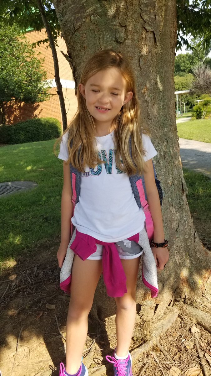 bpathlete's tweet photo. First day of school for these three! Just need to somehow get Bryce in the pics. Blacksburg here we come!!! @Brynnferg21 @BSrunners @coachBFerg27 @BryceFerguson15 @FergQB4 https://t.co/DtYsZfkDRv