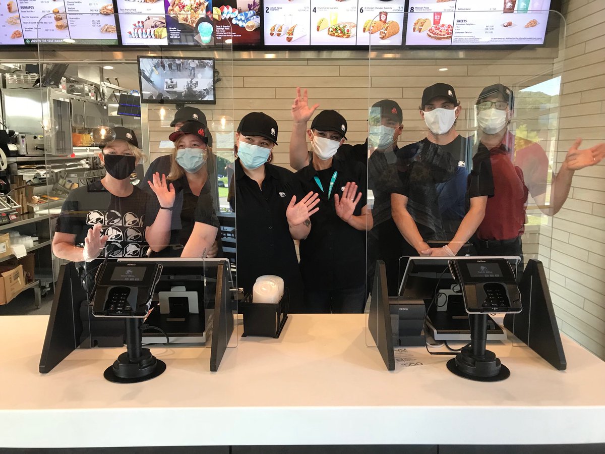 YagerTweets's tweet photo. These ⁦@TacoBellNews⁩ employees are all smiles at the grand opening in Wartburg ⁦@JMW_TN41⁩ and I joined local officials and ⁦@TheSecretCounty⁩ Chamber to cut ribbon. Great thing is all these new hires are local. ⁦@SeeMoCoTN⁩ ⁦#12districtnotebook https://t.co/P4y5Rs6QFe