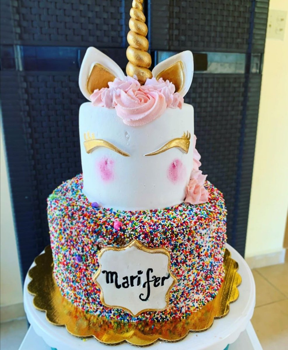 LifeReposteria's tweet photo. Pastel de unicornio
#happybirthday #undulcepapacho https://t.co/qkyVQJMuOO