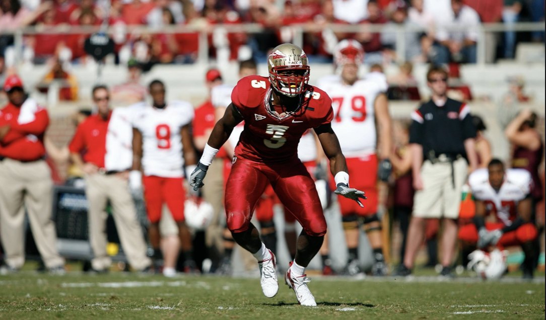 7) At Florida State, Myron Rolle dominated.On the field, Rolle was an All-American and a cornerstone of the Seminole defense. Off the field, he graduated in 2.5 yrs with a 3.75 GPA - commonly taking 18-20 credits during his summer “break”.With success, came opportunities…