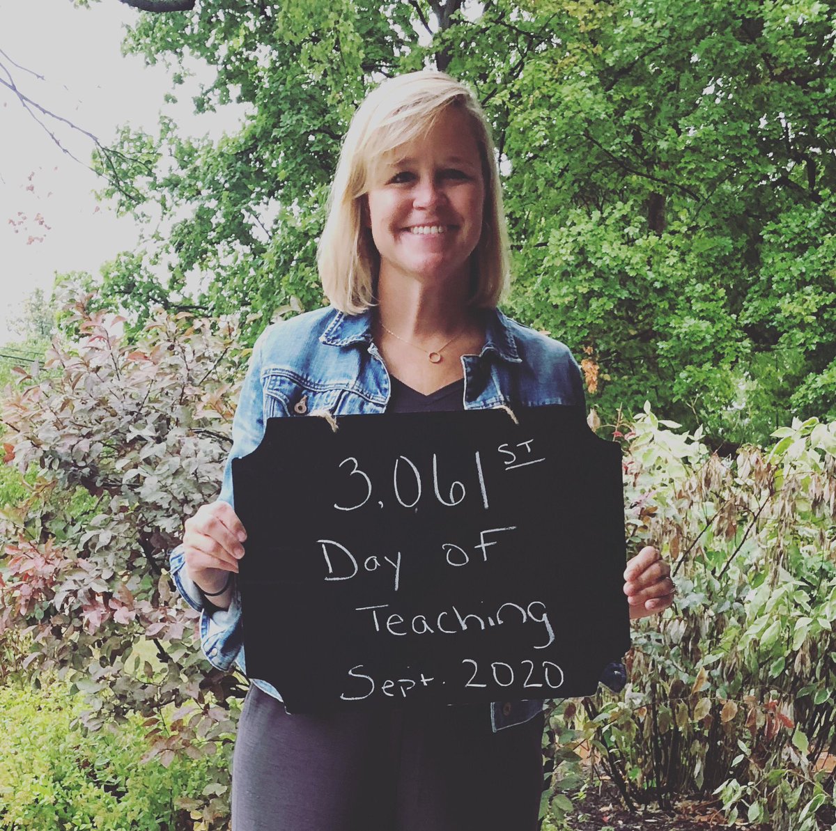 mohradecky's tweet photo. I finally got to “see” students today! https://t.co/WV3e7ejuED