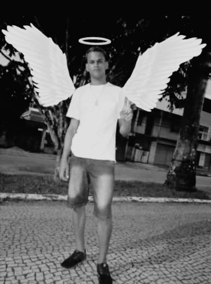 jp_GomesSafadex's tweet photo. Bateu mó sdds só lembranças boas nossa infância época da escola passou um filme em minha mente tu fazendo falta irmão😪💔#EternoLc https://t.co/7GQXcHqMRl