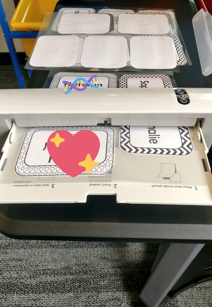 MrsRindfleisch's tweet photo. Great first day in our new building! Conversation, expressing ourselves through art, and plenty of teamwork makes the dream work!  ♥️
@TosaUnderwood @tosaschools #tosaproud https://t.co/FURcRhR4DJ