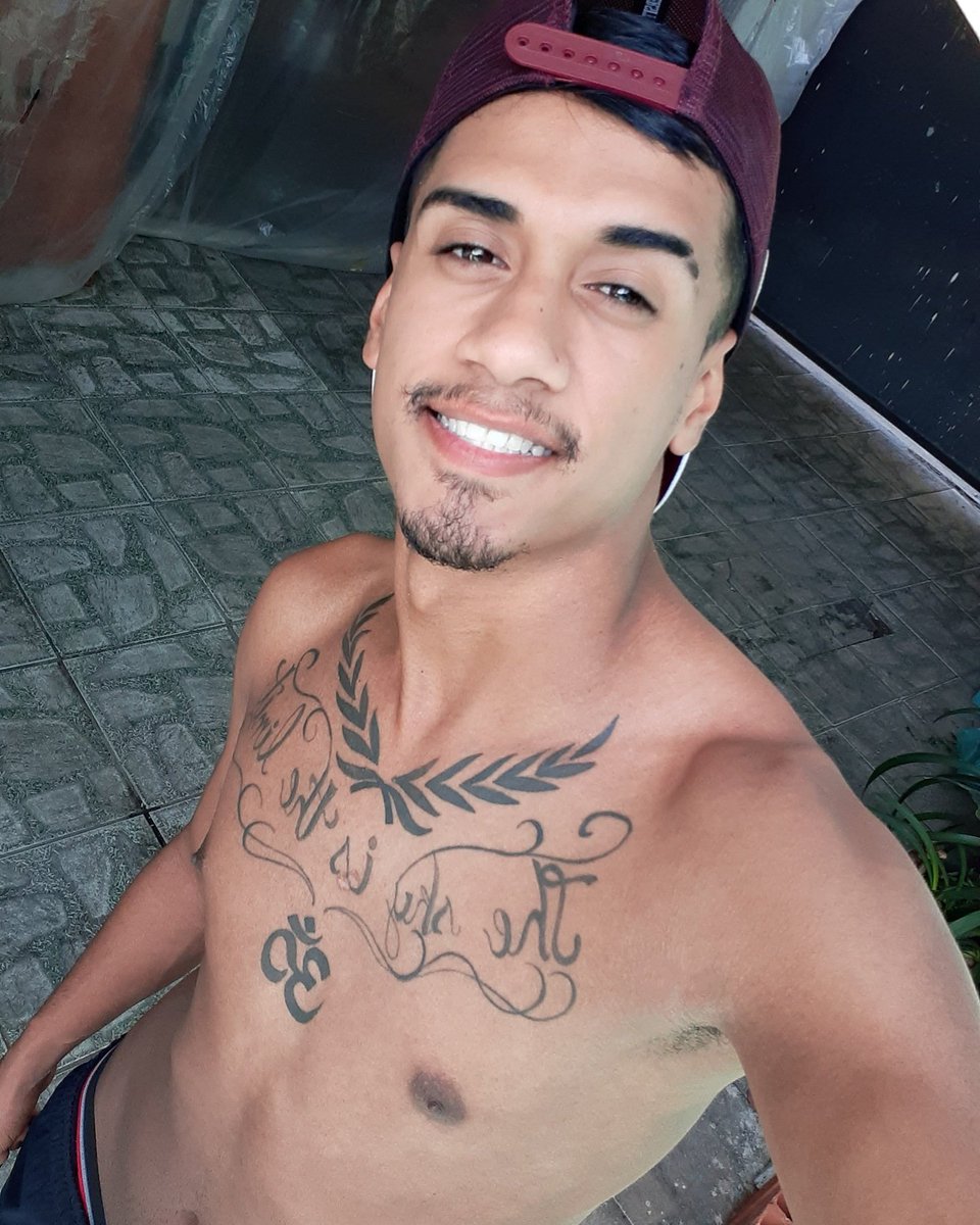 DanielA09705396's tweet photo. A gratidão transforma o que temos em suficiente 🏝☀️ https://t.co/zvqjeEbLbI