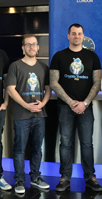 tradeboicarti16's tweet photo. Since I’m flat rn on #btc 2 things came to me that are throwbacks. 1) is #duedex still alive? Lol and 2) remember this racist rat of a ct user on the left what was his name? Guy was a real puke https://t.co/ZjN8PnAM2v