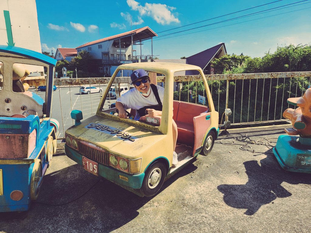 石川舜一郎 筑波山の最強 昭和スポット ガマランド に来ました 昭和ノスタルジックを感じられるというよりも 合法的に入れる 廃墟みたいなもんでした ガマ洞窟はみんな行ったほうがいい ガマランド T Co 1s6oasra7c Twitter