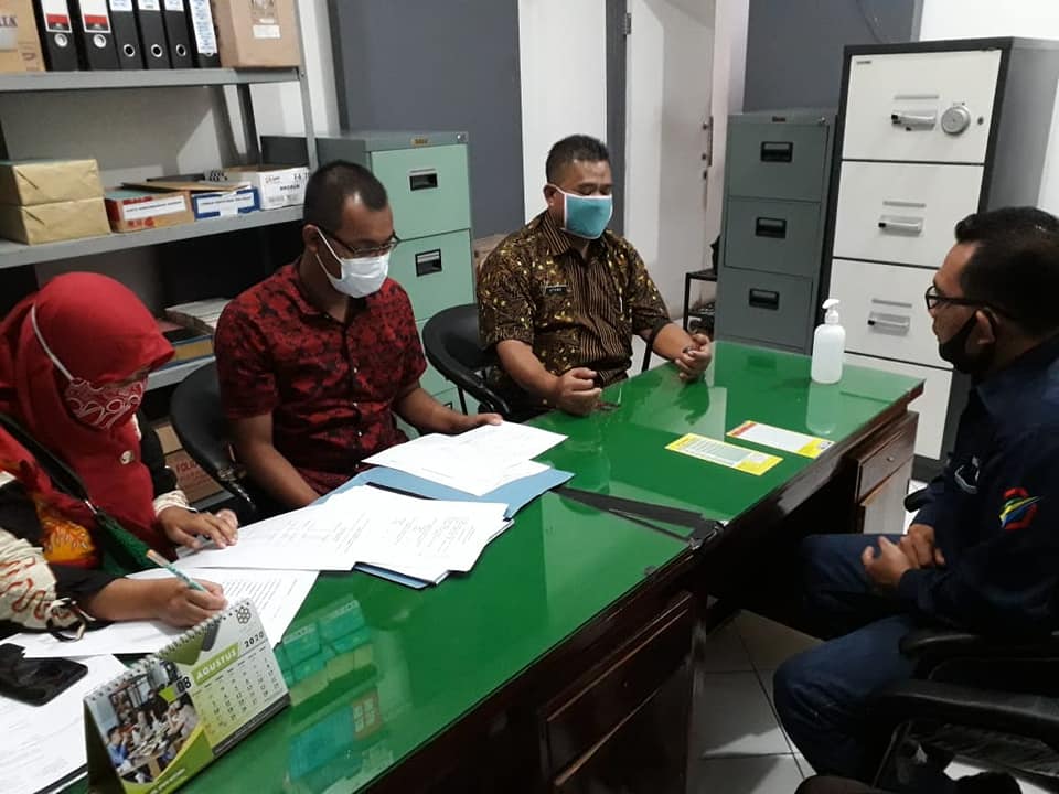 ppkljateng's tweet photo. 1/9/2020 PPKL Kab Kendal - Pembinaan dan Pendampingan Penilaian Kesehatan Koperasi. kami melakukan kegiatan pembinaan dan pendampingan proses penilaian kesehatan koperasi. Kegiatan ini dilaksanakan di KSP Sendang Makmur,
#penyuluhkoperasi
#ppklkemenkop
#ppkljateng https://t.co/IGX0V91Yu4