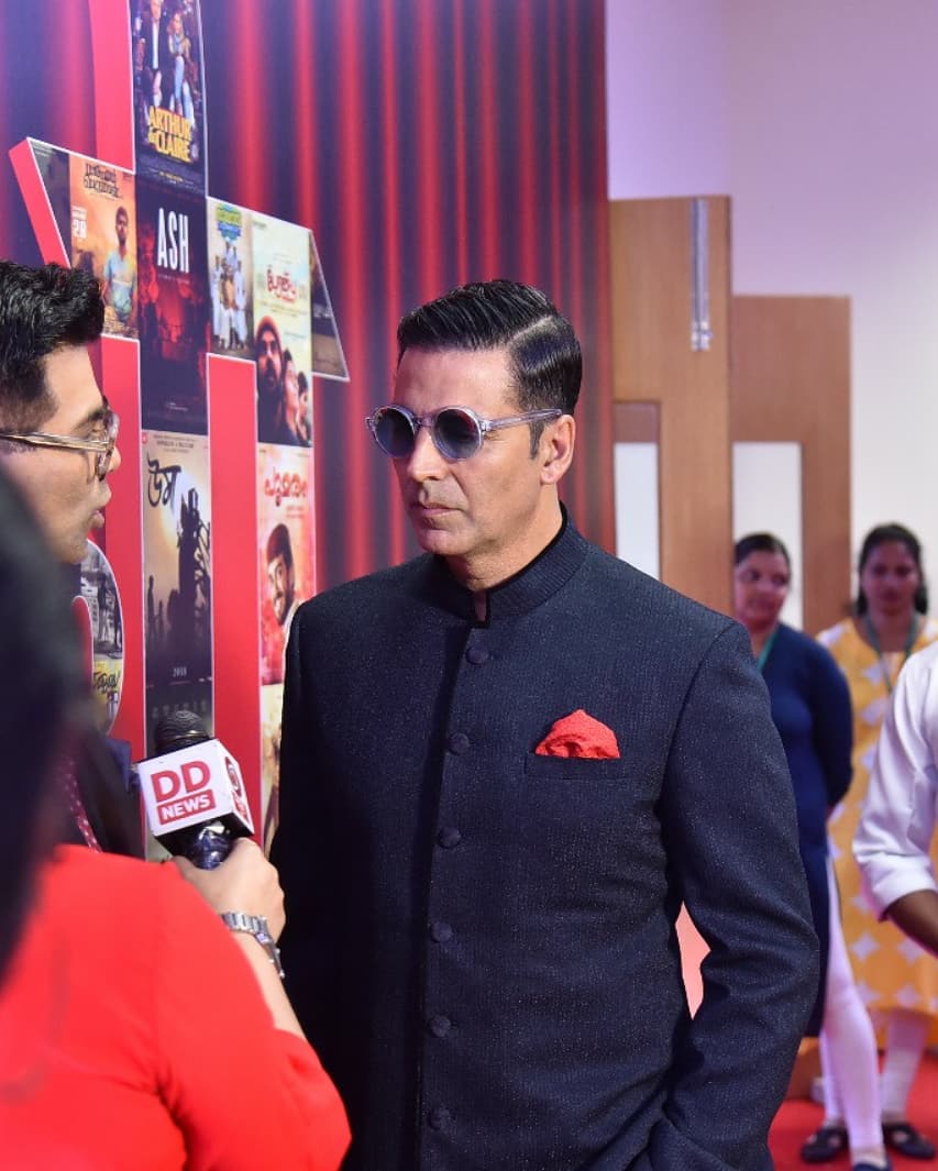 GoaTimesTOI's tweet photo. Here's wishing @akshaykumar a very happy birthday!
Photos from IFFI Goa.
#HappyBirthdayAkshayKumar #akshaykumarfans #AkshayKumar #akshaykumarfanclub #akshaykumarofficials #akshaykumarforever #akshaykumardaily #akshaykumarfc https://t.co/vXT6wigWID