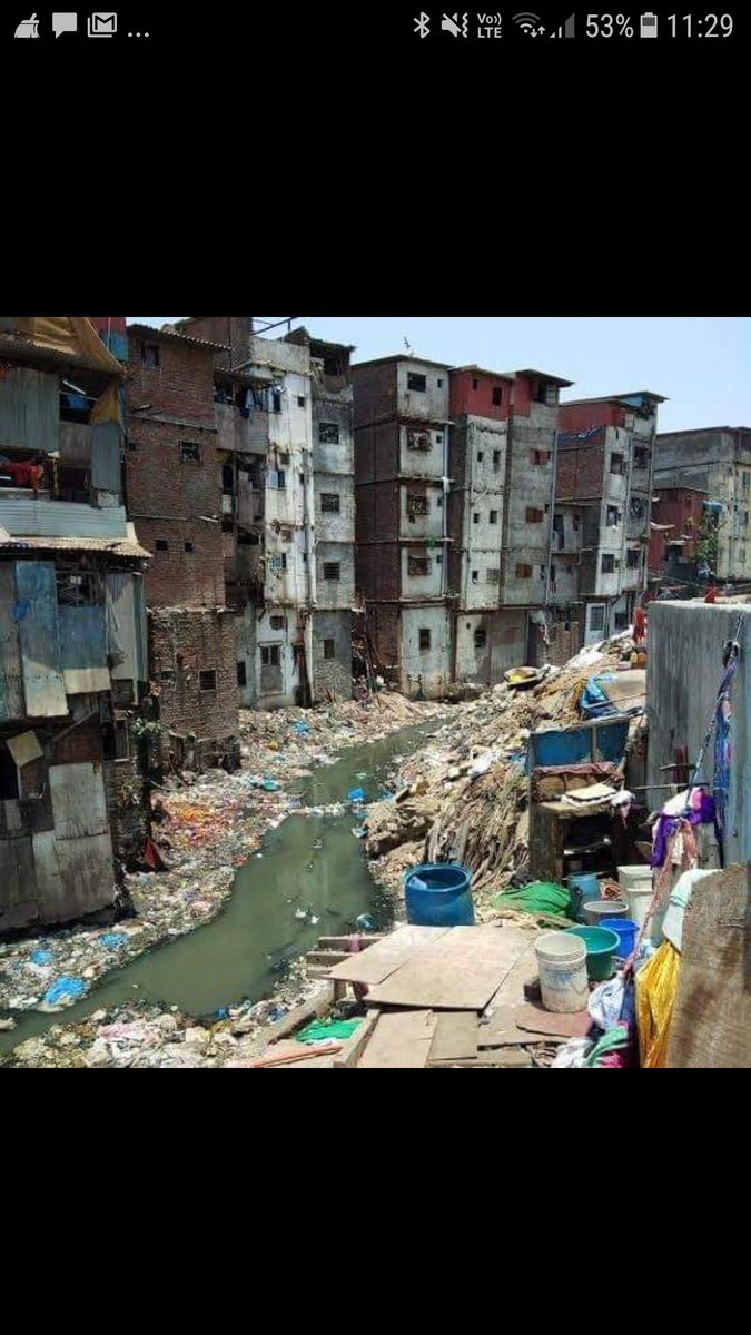 justsay_t's tweet photo. #KanganaRanuat How much money is received for the month of illegal  huts built outside Bandra station?Okay tell me, isn't it legal?
location  : somewhere in bhandup
bmc chor hai paisa khati hai - (ek bhadka hua mumbaiker) @RealRanaut
@mybmc #BMCHarrasesKangana #KanganaRanuat https://t.co/QwxzBEU3mu