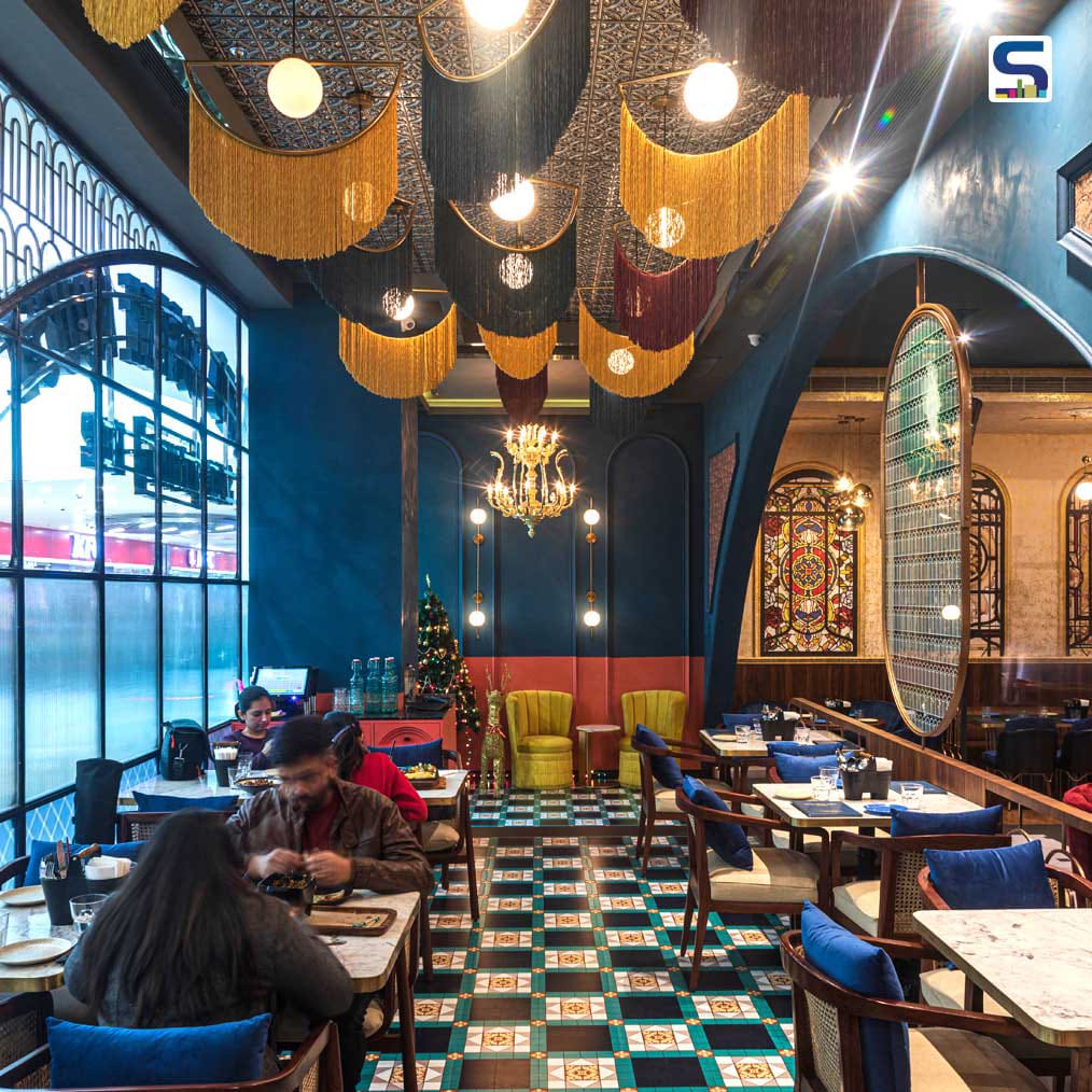 SurfacesMagzin's tweet photo. The revamp of United Coffee House. https://t.co/Xxmjh3nw43
#unitedcoffeehouse #chandigarh #revamp #restoration #restorationarchitecture #restoreddesign #contemporaryarchitecture #interiordesign #architecturedesign #glasscladding #brass #bardesign #restaurantdesign https://t.co/c5BnEgP2Ww