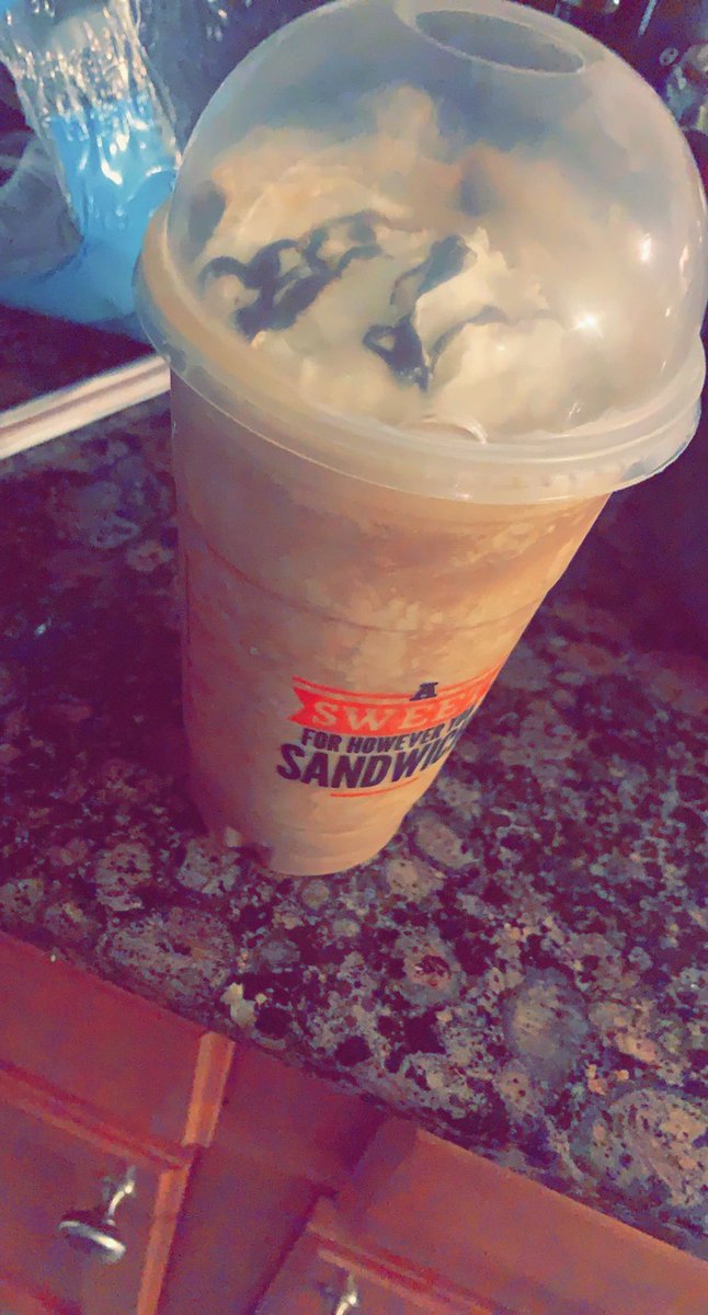 MeliTheMUA's tweet image. This @Arbys is about to smash miss mama! 😍 &amp;amp; baby got me a chocolate 🍫 milkshake w/ whipped cream &amp;amp; chocolate sauce. #Spolied #JustALittle 🤥🤭🤫🤗