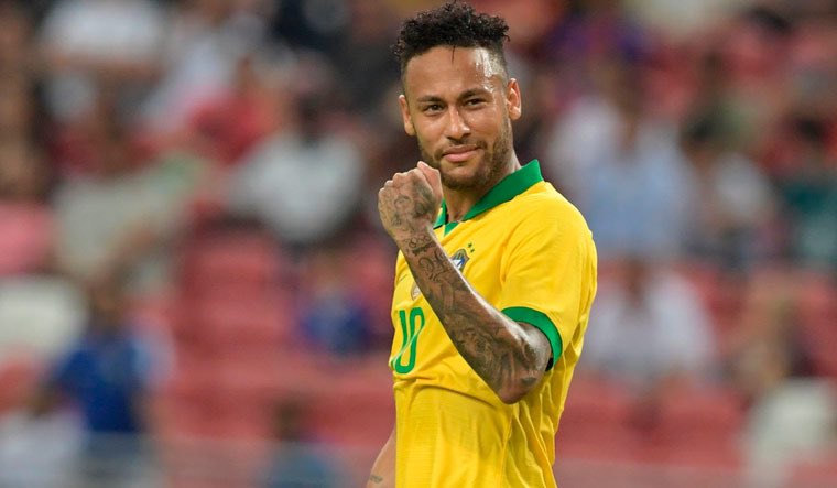MessixFC10's tweet photo. Top 5 South American Top Scorers

1. Pele 77 Goals
2. Messi 70 Goals
3. Ronaldo Nazario 62 Goals
4. Neymar 61 Goals
5. Luis Suarez 59 Goals https://t.co/MRf82ZwzoE