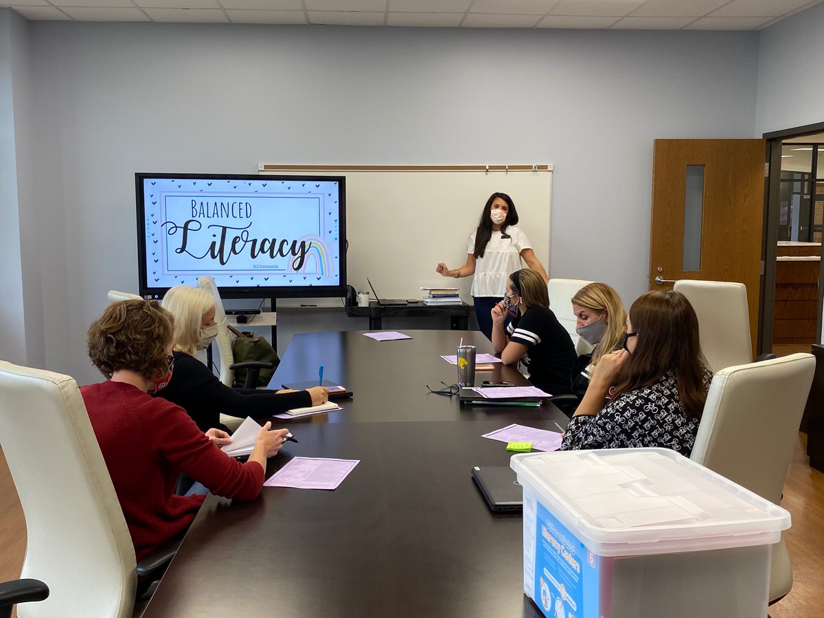 drbrittmobley's tweet photo. A great day of PL today! FME staff is rocking this year... by par😉⛳️🐾💯 #TeamFME #FMEistheplacetobe https://t.co/ksK58TsBRM