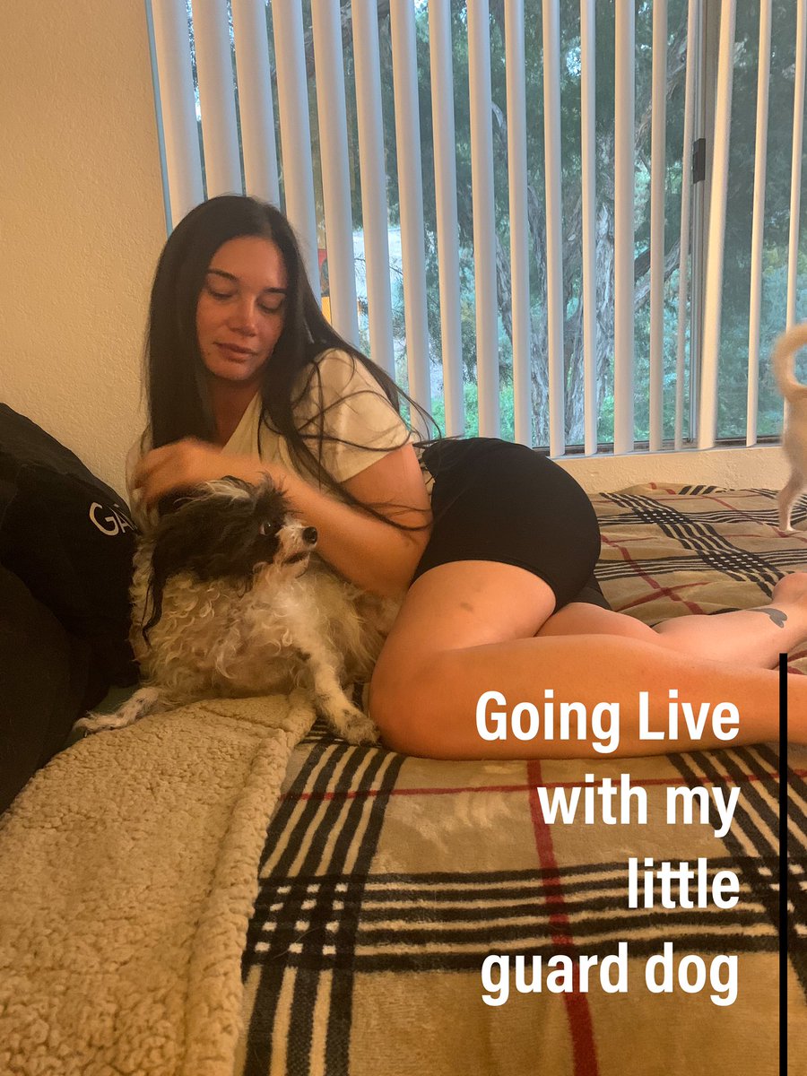 WatchShooterBae's tweet photo. https://t.co/rl1GgsTzvc
Come watch me be a weirdo! ❤️🎮 #ShooterBae #ShooterBaeStreams #GirlGamer #GamerBabe #idigvideogames #fortnite #twitchbabe #nerdbabe #GameOver #BAEwatch #professionalWeirdo #themeparkexpert #irideyoshi #SGC #SavageGamersClothing https://t.co/gqrXLDmgXV