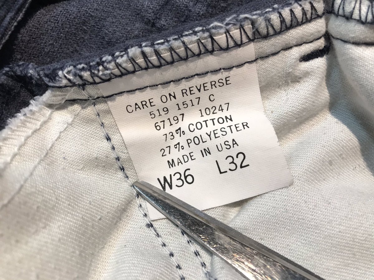 outsidekawasaki's tweet photo. USED Levi’s 519
Corduroy Pants
Made In USA 🇺🇸
Size 36
Price ¥4900+tax

生産数の少ない519の
コーデュロイ
ややテーパードのかかった
ストレートで綺麗です😊

 #川崎 #古着 #リーバイス #levis #リーバイス519 #リーバイス519コーデュロイパンツ #levis519 #levis519corduroy #コーデュロイパンツ https://t.co/PrTSRLkGuI