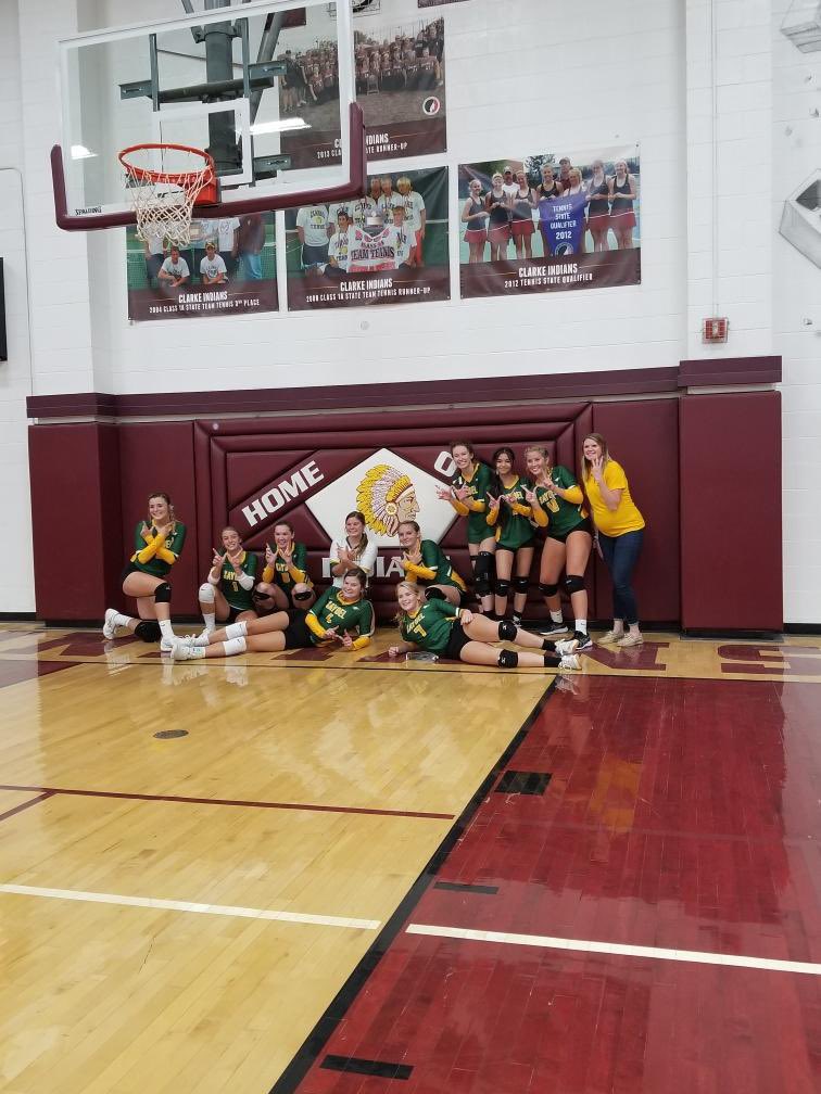 SaydelVBALL's tweet photo. Varsity earned their second WIN tonight again the Clarke Indians in a full 5 set battle! After losing the first two sets 25-13 and 25-12. The girls battled back in the third (26-24) and fourth (25-22), forcing a fifth set (15-7) to win the whole match 3-2. Great job ladies!! https://t.co/Denq5UCrFP