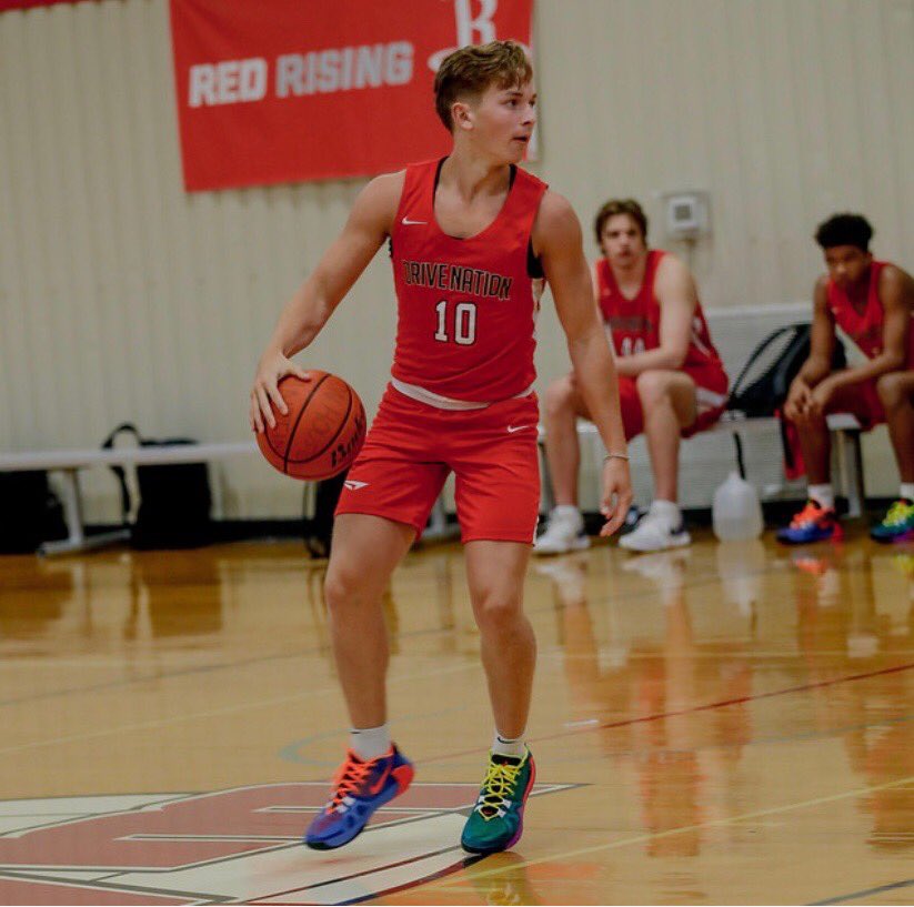 JacobHarvey01's tweet photo. Thank you @DriveNationHTX  for a great and unforgettable summer. Thank you for providing a platform where I was able to showcase my skills and work on my game to be the best player I can be. Thank you Coach Martin, Justin, and Cutter for  an amazing summer of hoops. https://t.co/dMsmeXSPrm
