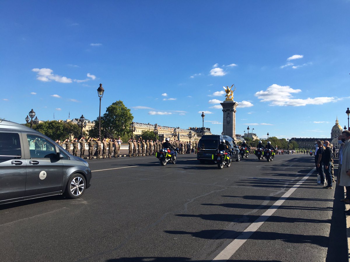 Militterature's tweet photo. RIP https://t.co/vKQlKBrdHL