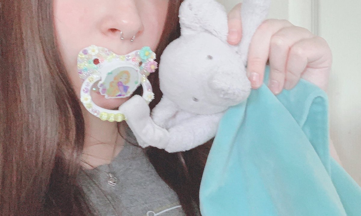sleepylilbb's tweet photo. meet bloooo !!! https://t.co/HRYkQoaIWp