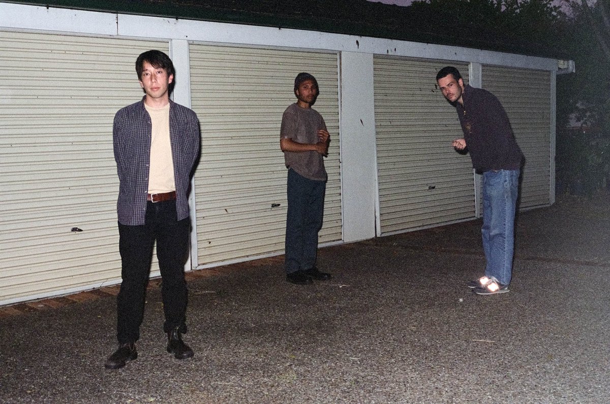 Lucky Idiot ! Excited to share their debut track Mud via sumoclic 🌐