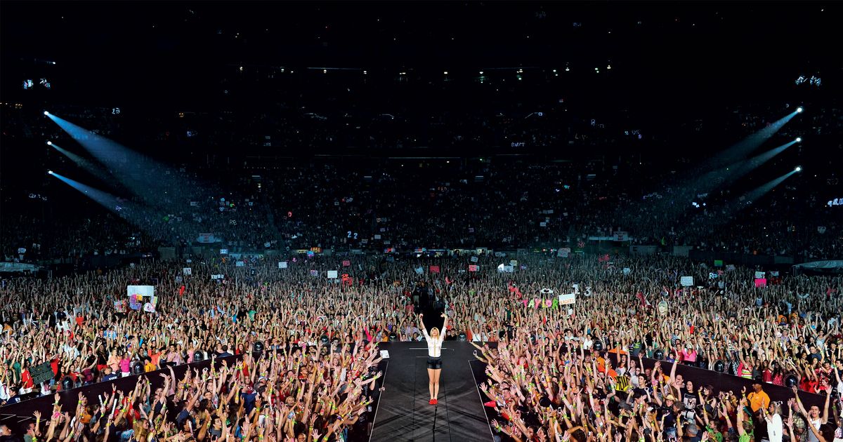 4. "And when you can't sleep at night You hear my stolen lullabies"