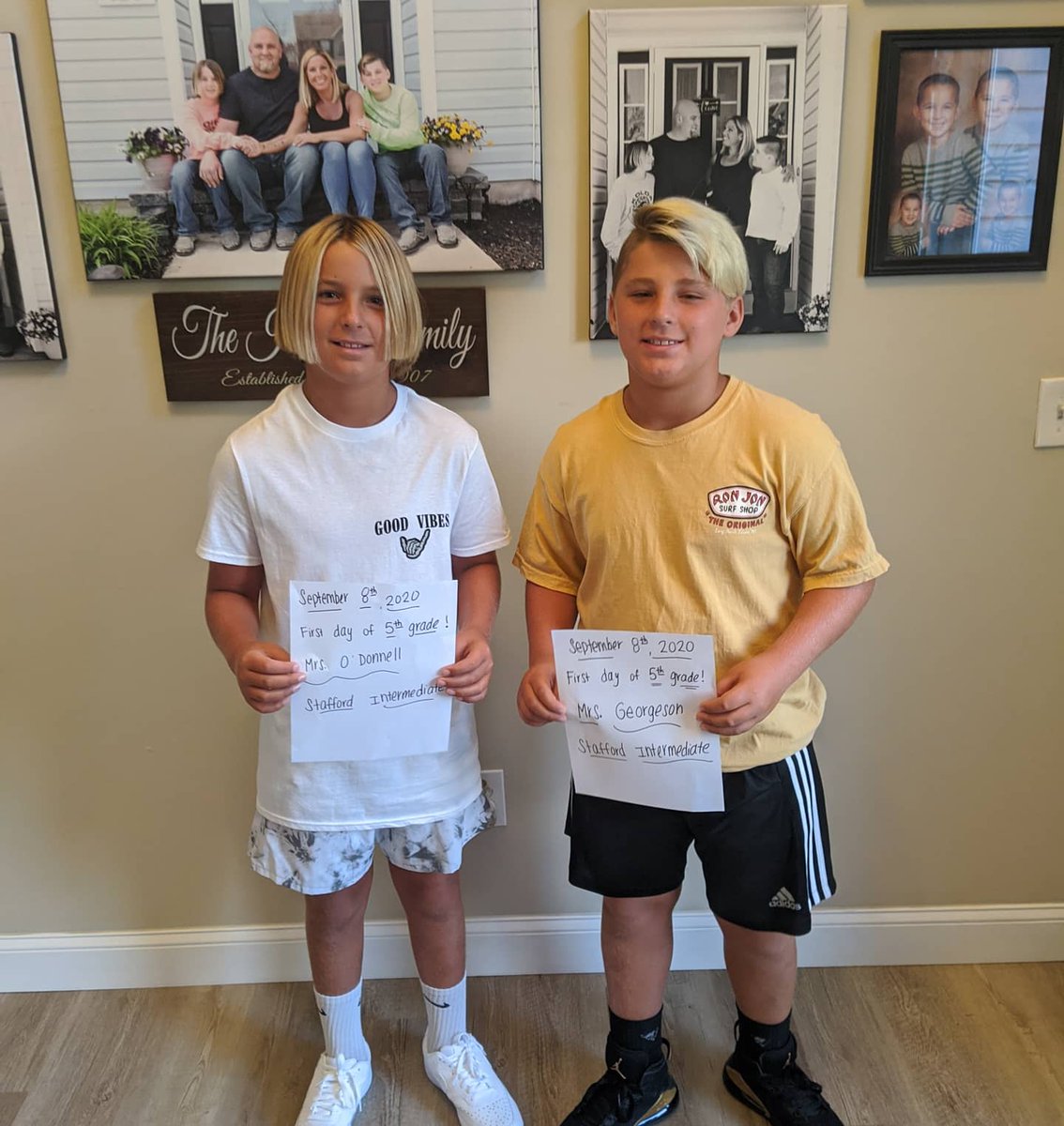 MrsIliescu_HHS's tweet image. #firstdayof5thgrade#staffordintermediate