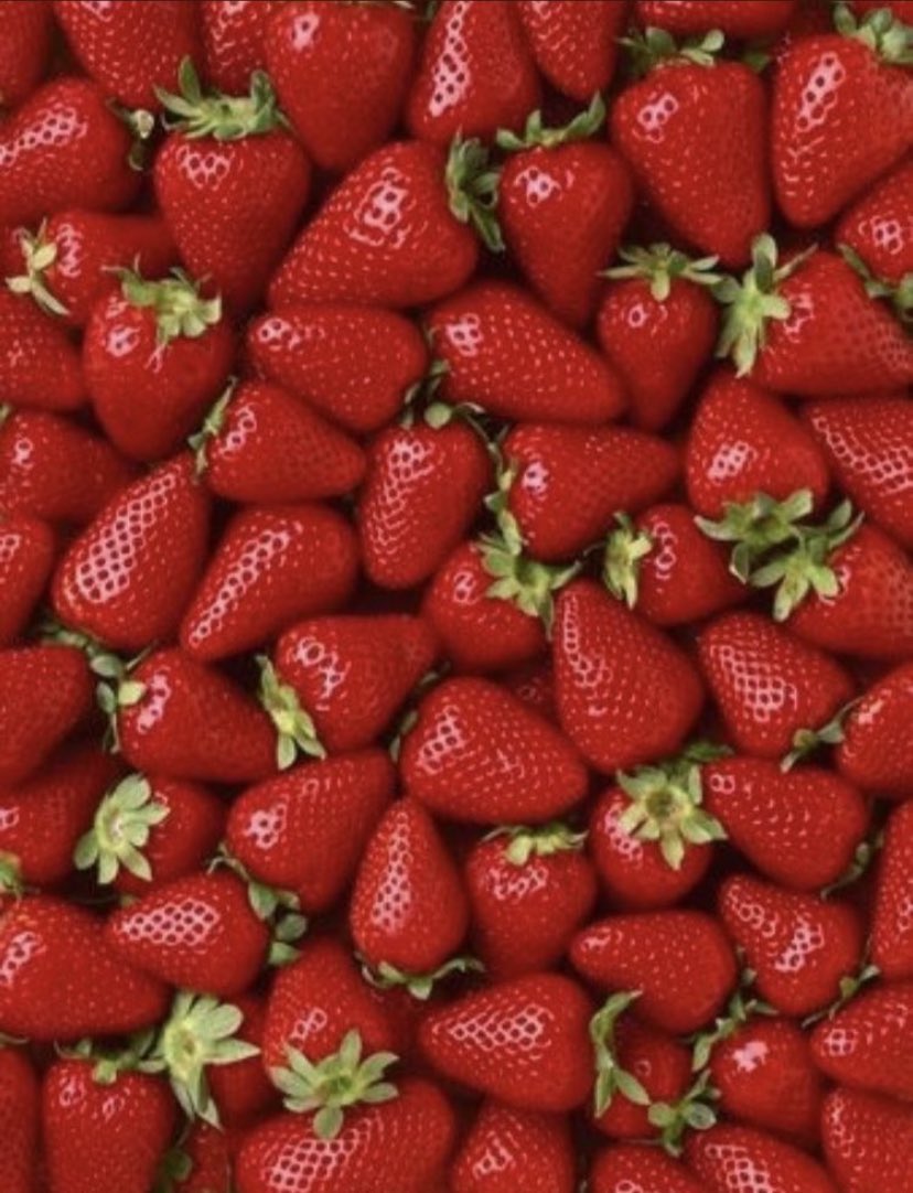 -𝘀𝘁𝗿𝗮𝘄𝗯𝗲𝗿𝗿𝘆-