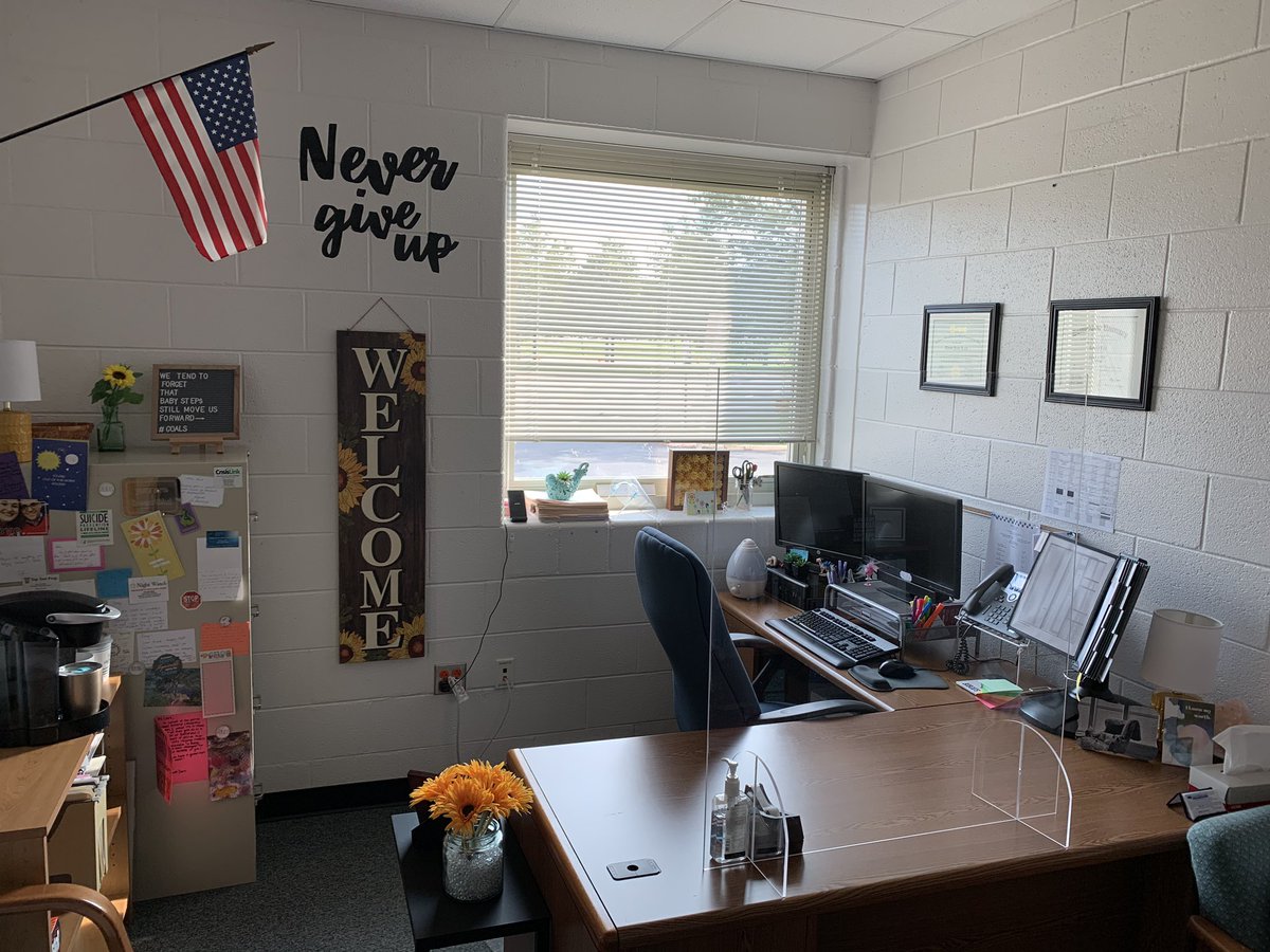TerryLHarbolick's tweet photo. Same office, different feel on this unique 1st day of school! Looking forward to a great year with our Bobcats! 💜🐾 #PPECheck #PWCScounseling #PWCS1stDay https://t.co/n6EtpDeRBQ