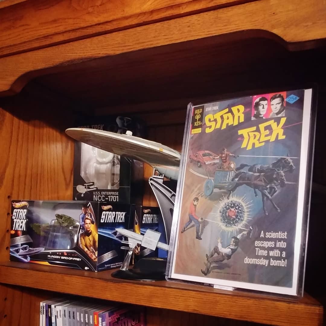 OgresGrove's tweet photo. Happy #StarTrekDay! The first episode of Star Trek aired September 8, 1966 and we have a comic from 1976. #trekkieforlife #startrekcomic #goldkeycomics #riseupandgeekon #ogresgrove #miltonde #igcomicfamily https://t.co/OyuncmtsL9 https://t.co/hR6d6BuHpe