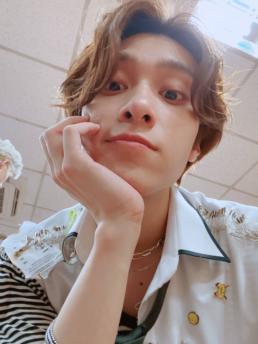 hendery: "you are magical"