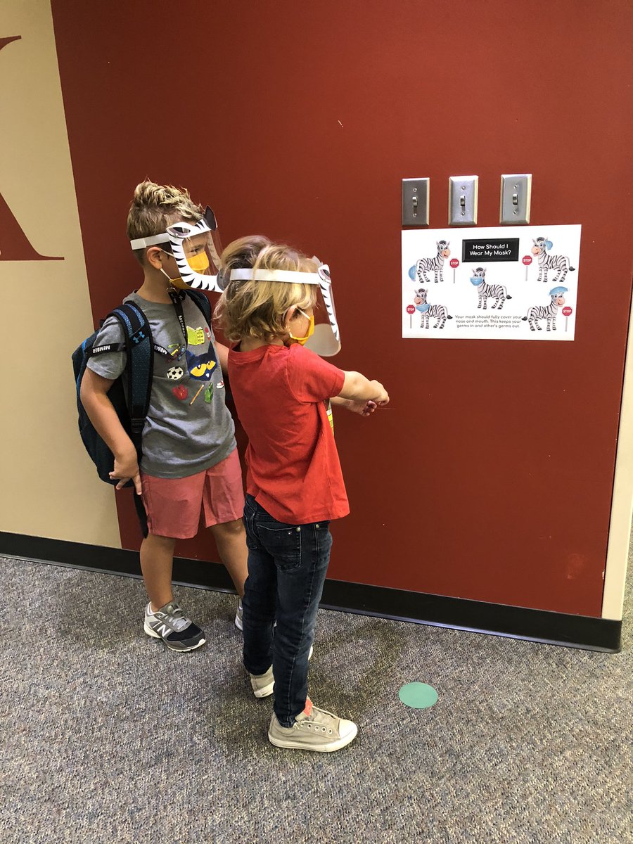 CJMitchell86's tweet photo. We love our school! 🏫 🦓 👩⚕️ #KleinFirstDay #KleinHealthServices #ZwinkFamily #firstdayofschool2020 #WearAMask #FirstAide #Namaste6FeetAway #KleinFamily https://t.co/2UdquutgMm