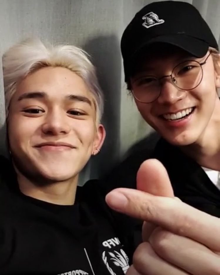 luten/tencas: "you are adored"