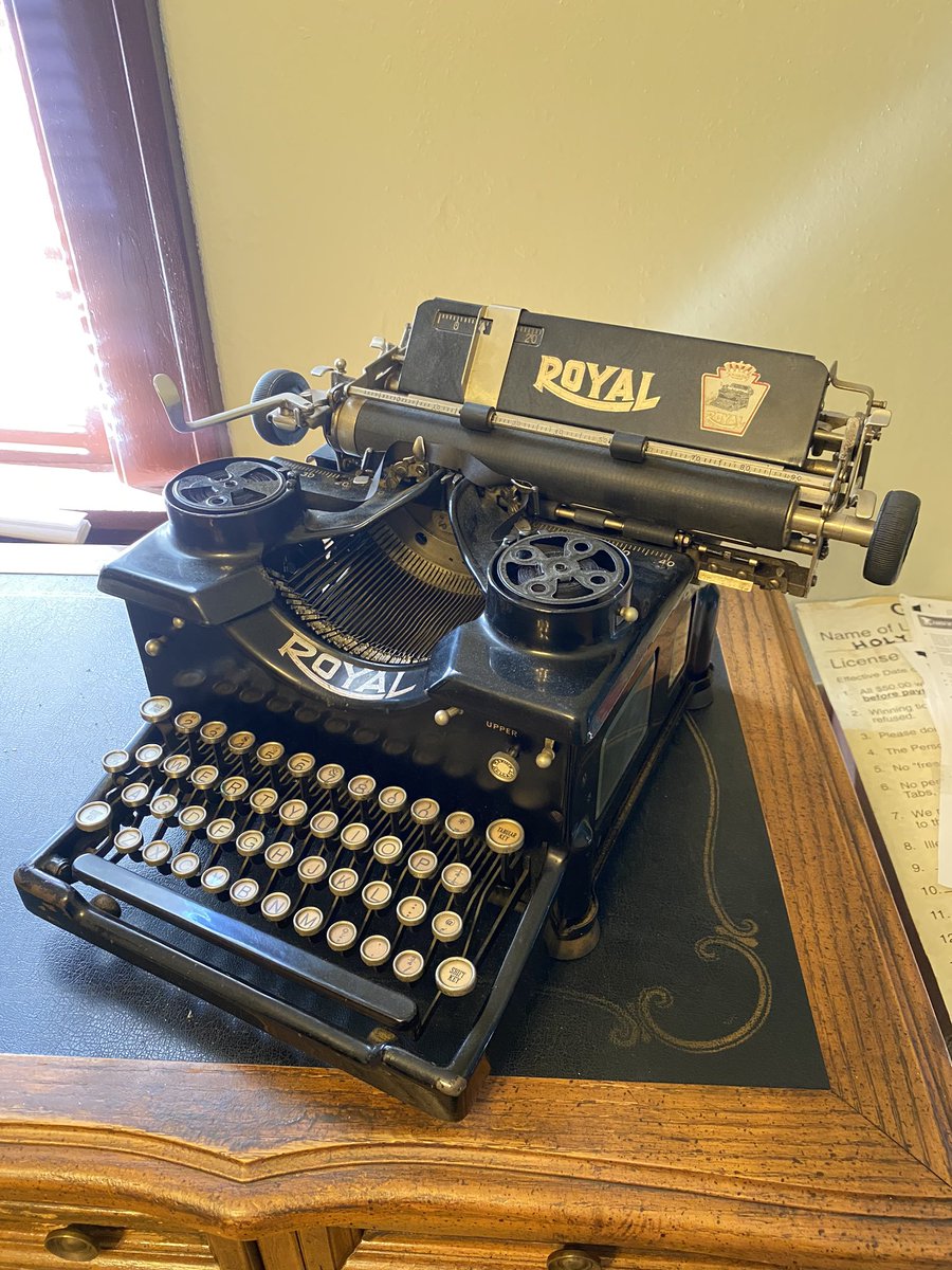 naturenut7's tweet image. Who else learned to type on a “typewriter”!?! #typewriter #manuallife #clickclickclick #correctiontape #livinghistory #yourewelcome
