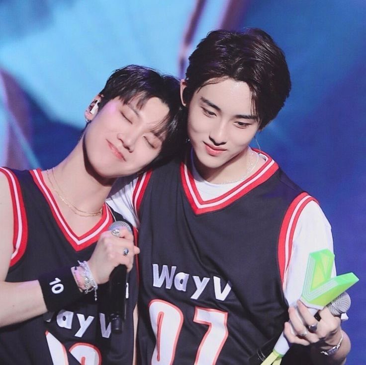 tenwin: "you are lovely"