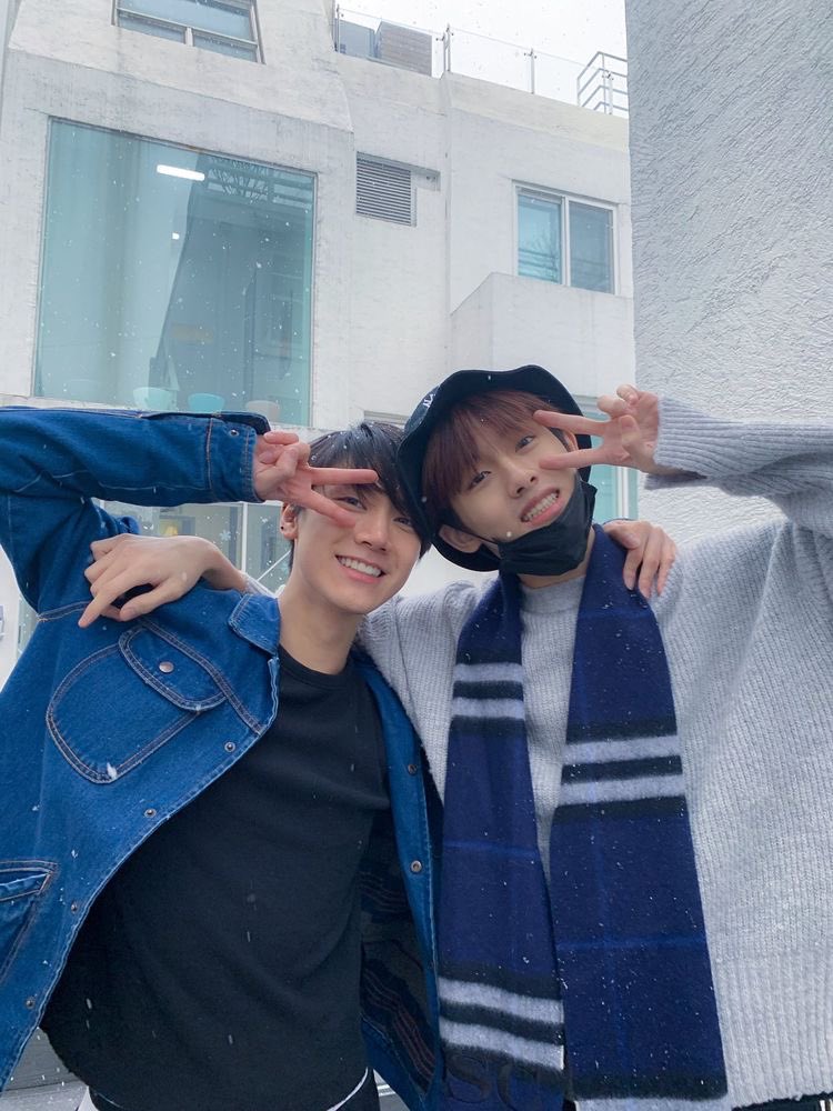 tenwin: "you are lovely"