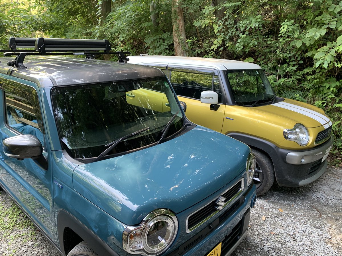 TheDonnaBurke's tweet photo. His and her #SUZUKI !!! Just picked up a cute #Hustler from Eguchi-san in Numata. Now big sister #XBee has a baby 👶 brother! #Gunmalife #WinterIsComing https://t.co/prjQOtEhMe