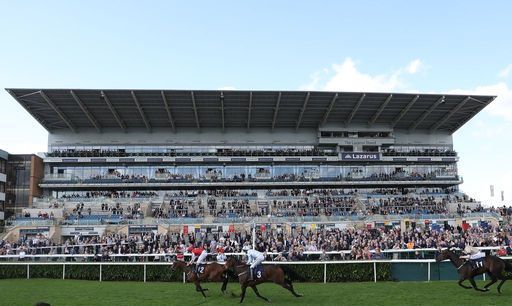 HitsSYorksNewsX's tweet photo. Thousands of people are set to head to #Doncaster over the next few days as the annual St Leger festival gets underway today, despite concerns over rising coronavirus cases.

It's being used as a pilot event by the government to see if crowds can return safely to venues. https://t.co/FnhhNiYHqt
