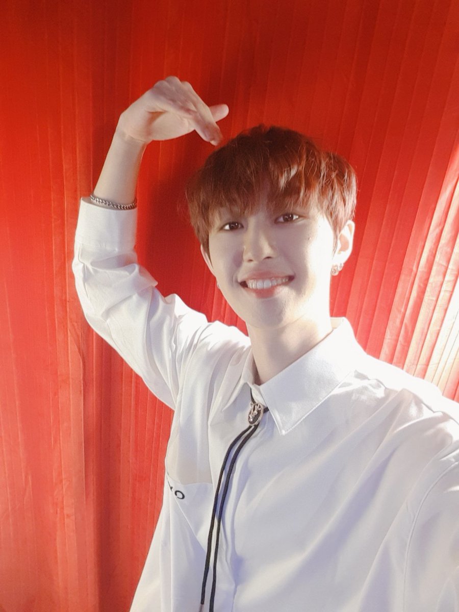 MontOfficial's tweet photo. #빛새온 #몬트
우리민트들~~~우리같이 오늘도 행복한 하루보냅시다아~~~❤ https://t.co/6DdTpXDEtC