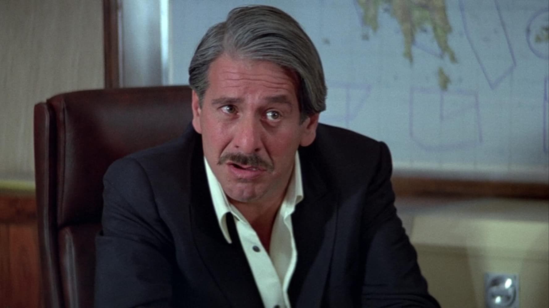 Happy 85th birthday Chaim Topol! What can we give you? Gold, diamonds, cigarettes, pistachio nuts? 
