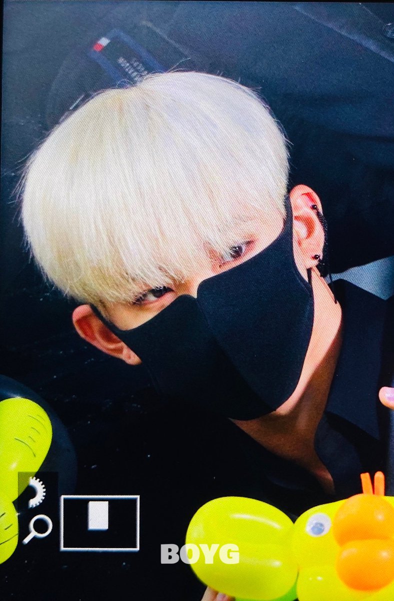 0726BOYG's tweet photo. 200909 커피차
#원어스 #이도 #ONEUS #LEEDO #김건학 #건학 #イド @official_ONEUS https://t.co/B8bNmArEmb