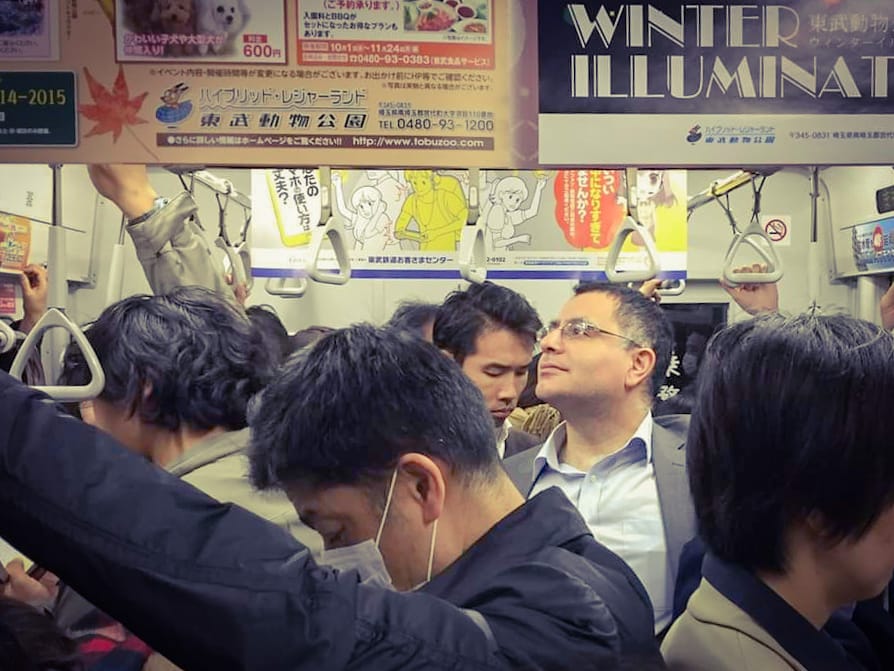 mactionplanet's tweet photo. Mac here. Before I was set up my own Pan-Japan tour company, I was a salaryman!
Read more here about some of my early bizarre experiences working in Tokyo in my guest post for Japan Story: https://t.co/ukSZuDCJKh
#japanoffice #japanjobs #japaneseculture #japanstory https://t.co/dZ4nKphr4X