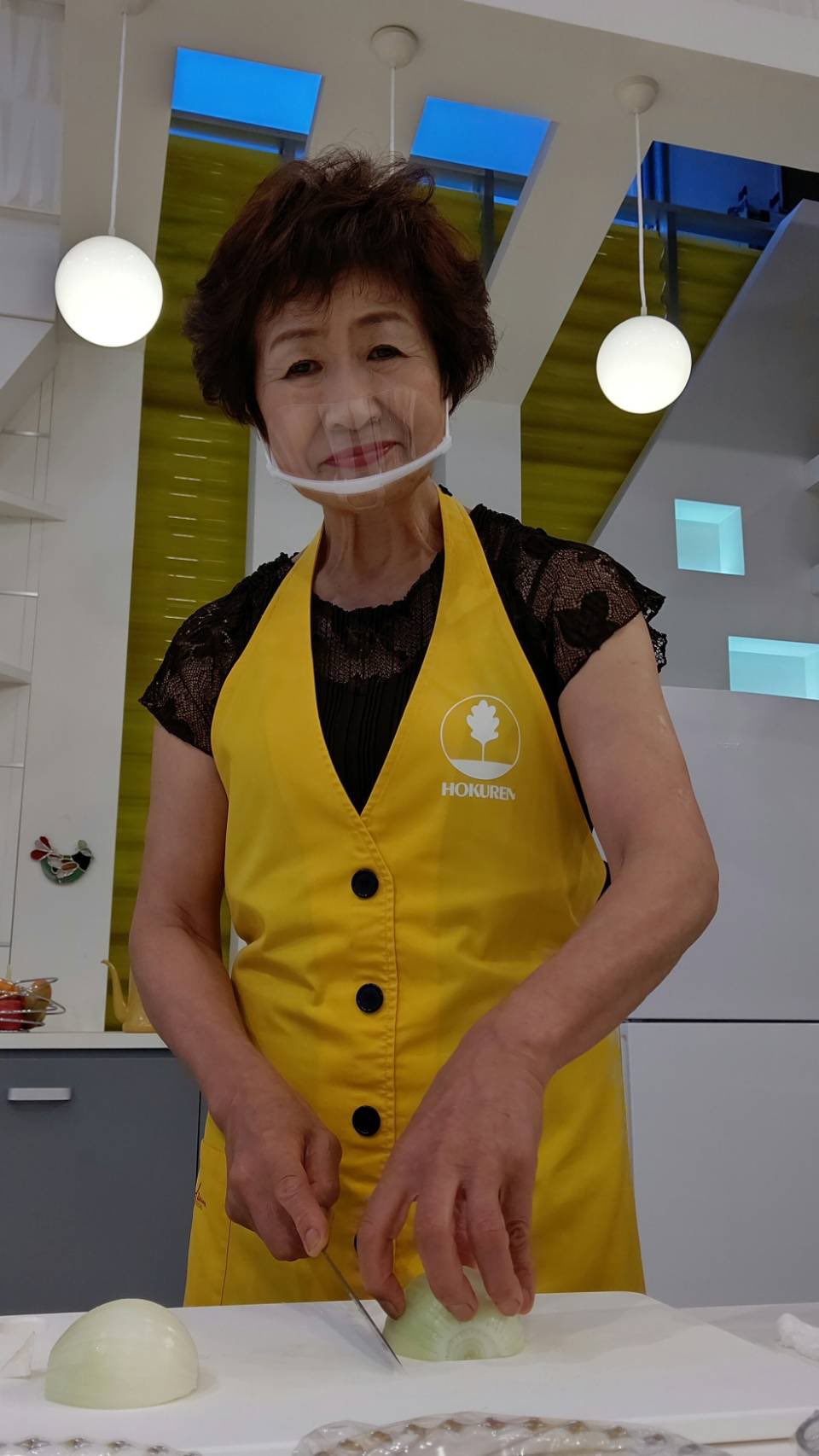 どさんこワイド１７９ 朝 Twitter初登場 俺たちの星澤幸子先生 本番の1時間以上前には到着して アナウンサーが試食する分を作りながら本番に備えています どさんこワイド 星澤幸子 奥様ここでもう一品 常にカメラ目線 お願い手元見て T