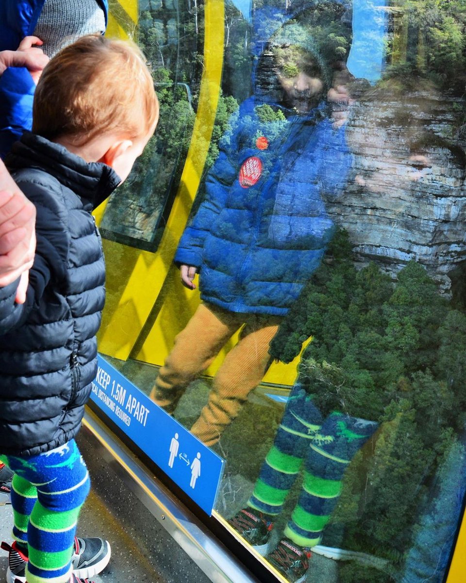 scenicworld_aus's tweet photo. This unique bird's eye view of the ancient rainforest is a memory they'll never forget...
The #ScenicSkyway glides 270 metres above the #JamisonValley floor, that's twice as high as the Sydney Harbour Bridge!
📍 Scenic Skyway, #ScenicWorld_Aus
📸 IG melroselanescapes https://t.co/thw1oaq5aR