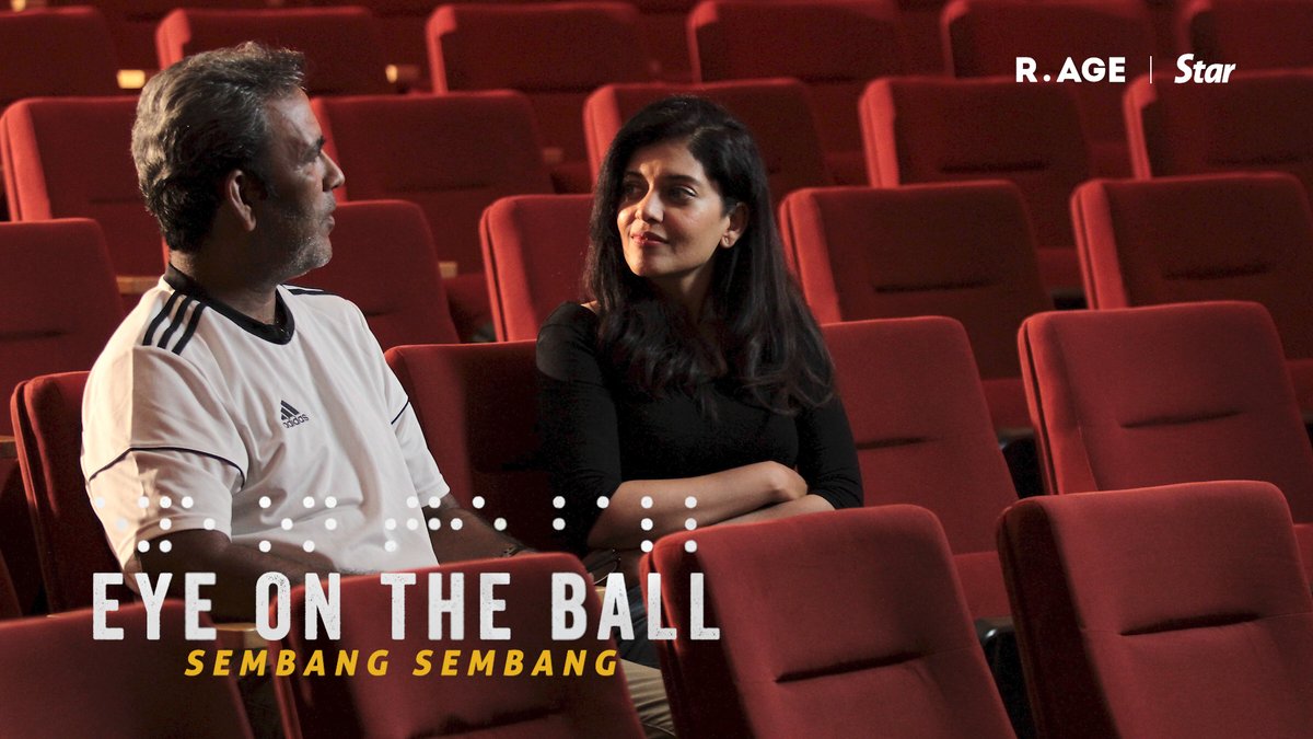 Pelakon wanita Sangeeta Krishnasamy dikejutkan oleh jurulatih pasukan bola sepak orang buta, Sunny Shalesh ketika menonton filem Eye On The Ball

Saksikan filem kisah benar Eye On The Ball SEKARANG di Astro First (Saluran 480).

youtu.be/BoIdfh3NleU