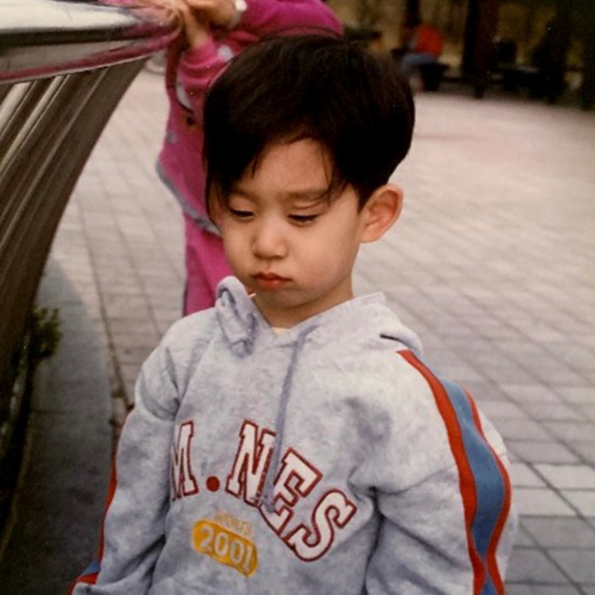 band_bandage's tweet photo. [🎂]

밴디지 경윤이 팬 여러분께 보내는 깜짝 선물🎁
생일을 축하해 주신 모든 분께 감사드립니다🎂🎉

#HappyKyoungyoonDay 
#Bandage #밴디지
#KangKyoungyoon #강경윤 https://t.co/4dWfpcULk0